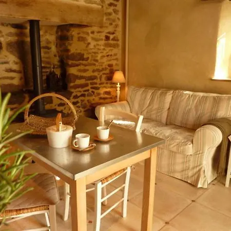 Ker Neizh Breizh - Gites De Charme - Le Petit Chatelier Saint-Samson-sur-Rance Exterior photo