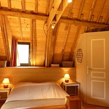 Ker Neizh Breizh - Gites De Charme - Le Petit Chatelier Saint-Samson-sur-Rance Exterior photo